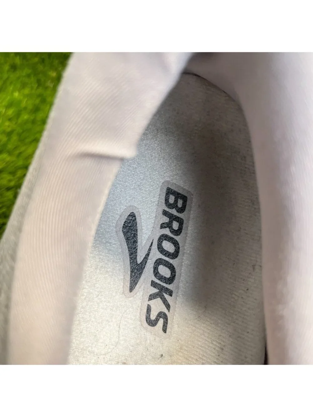 Brooks Ghost 15 Mens Size 12.5 Gray Athletic Running Walking Shoes Sneakers